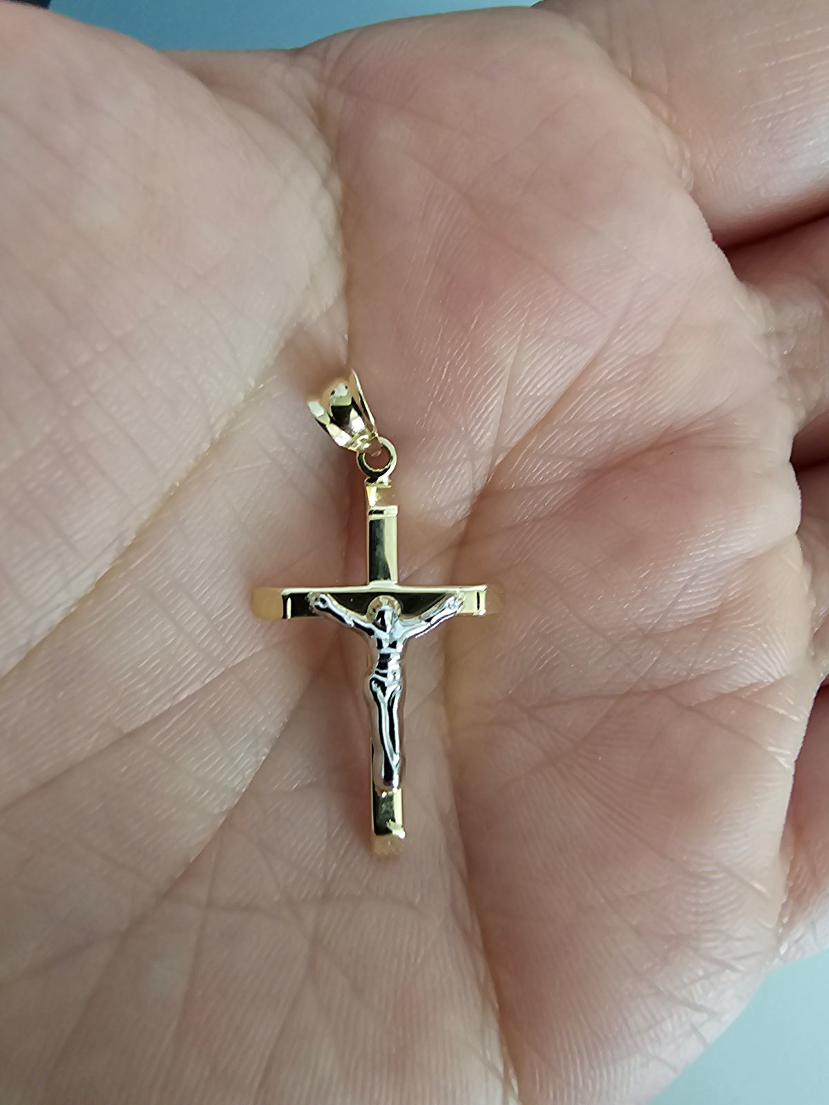 14k Semisolid Gold Crucifix
