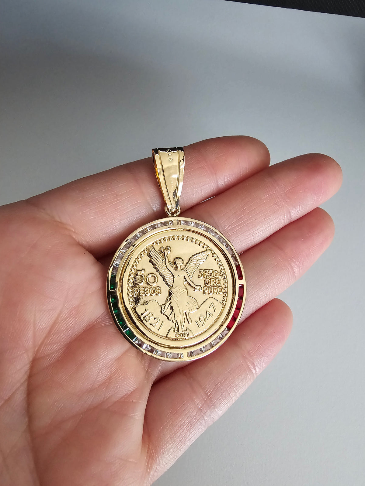 14k Gold Pendant