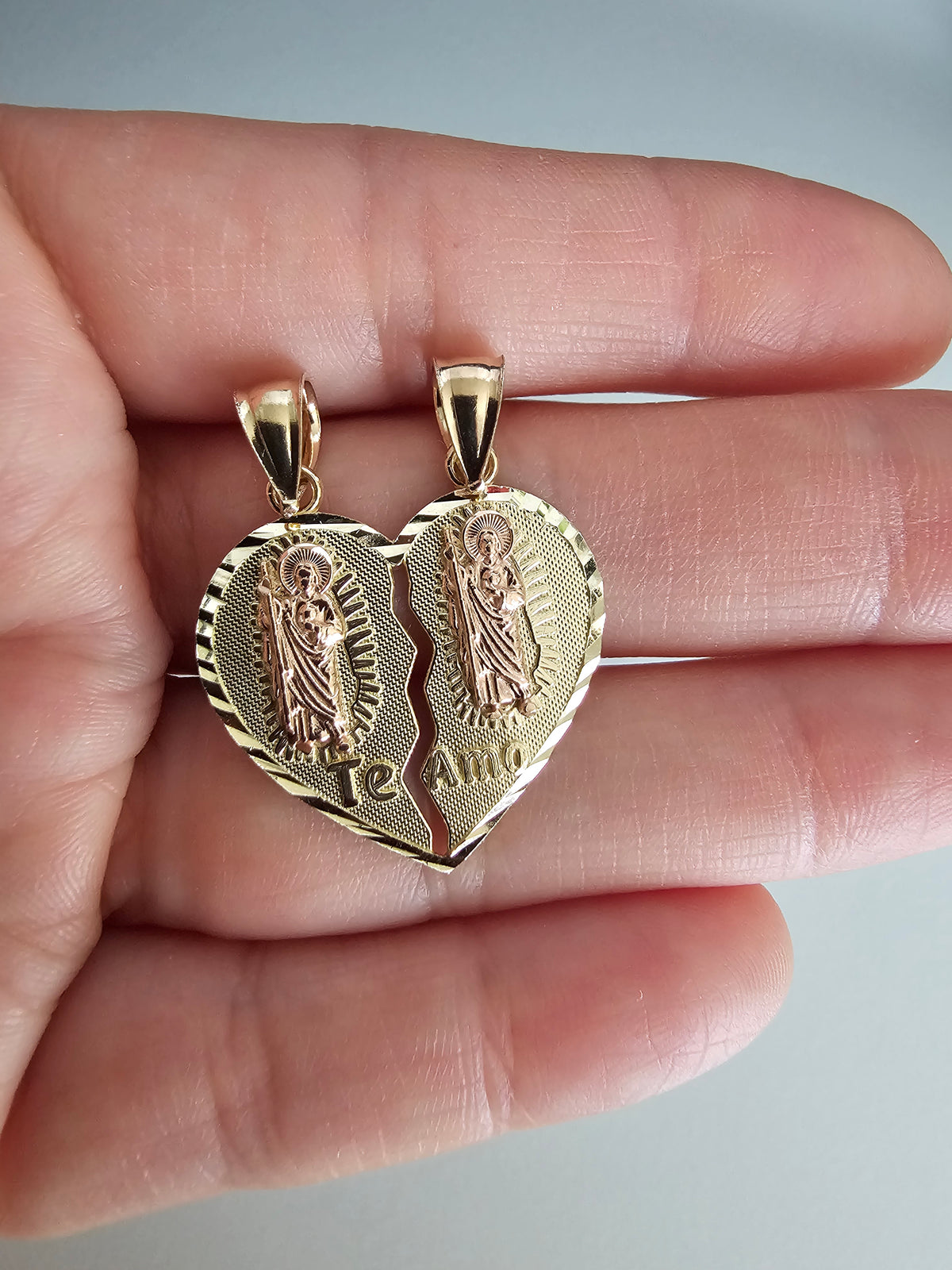 14k Solid Gold Pendant