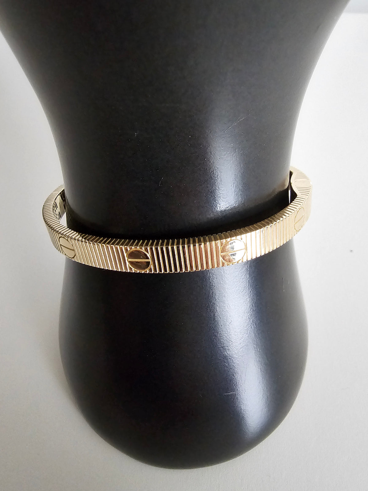 10k Solid Gold Bangle Cartier Style