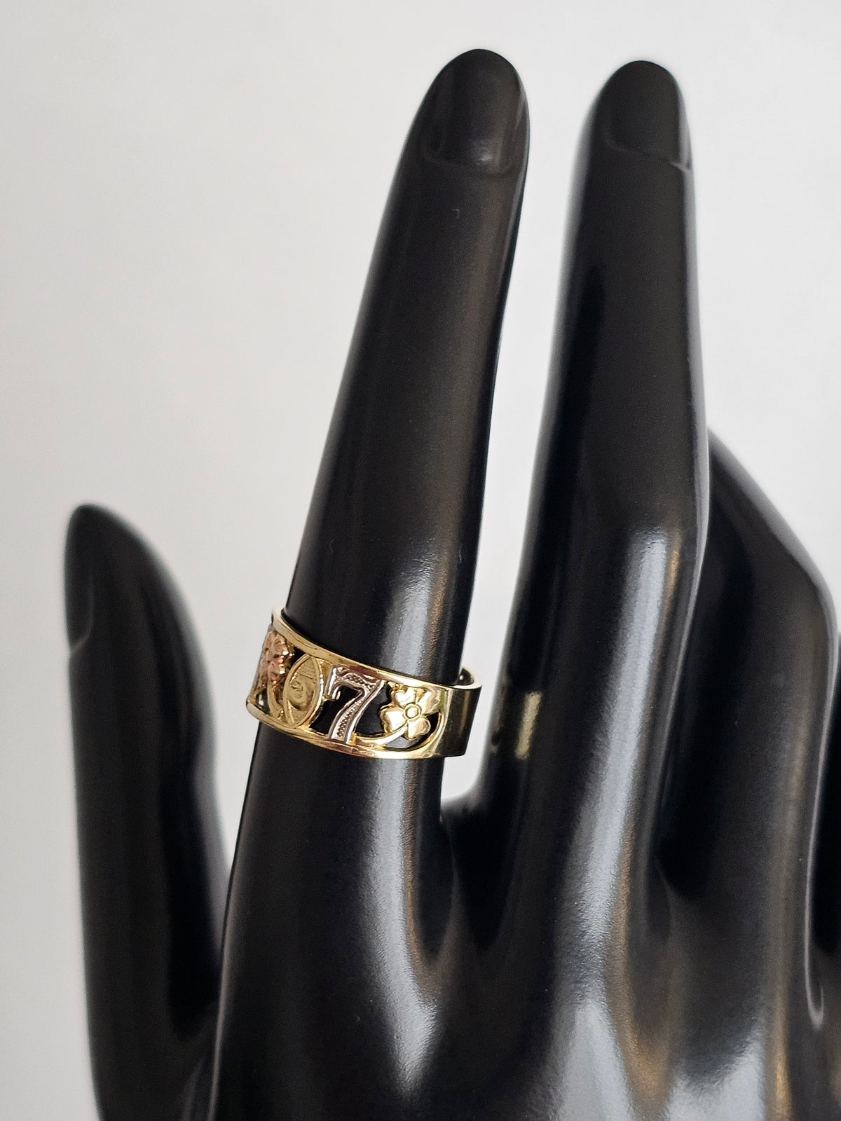 14k solid gold ring