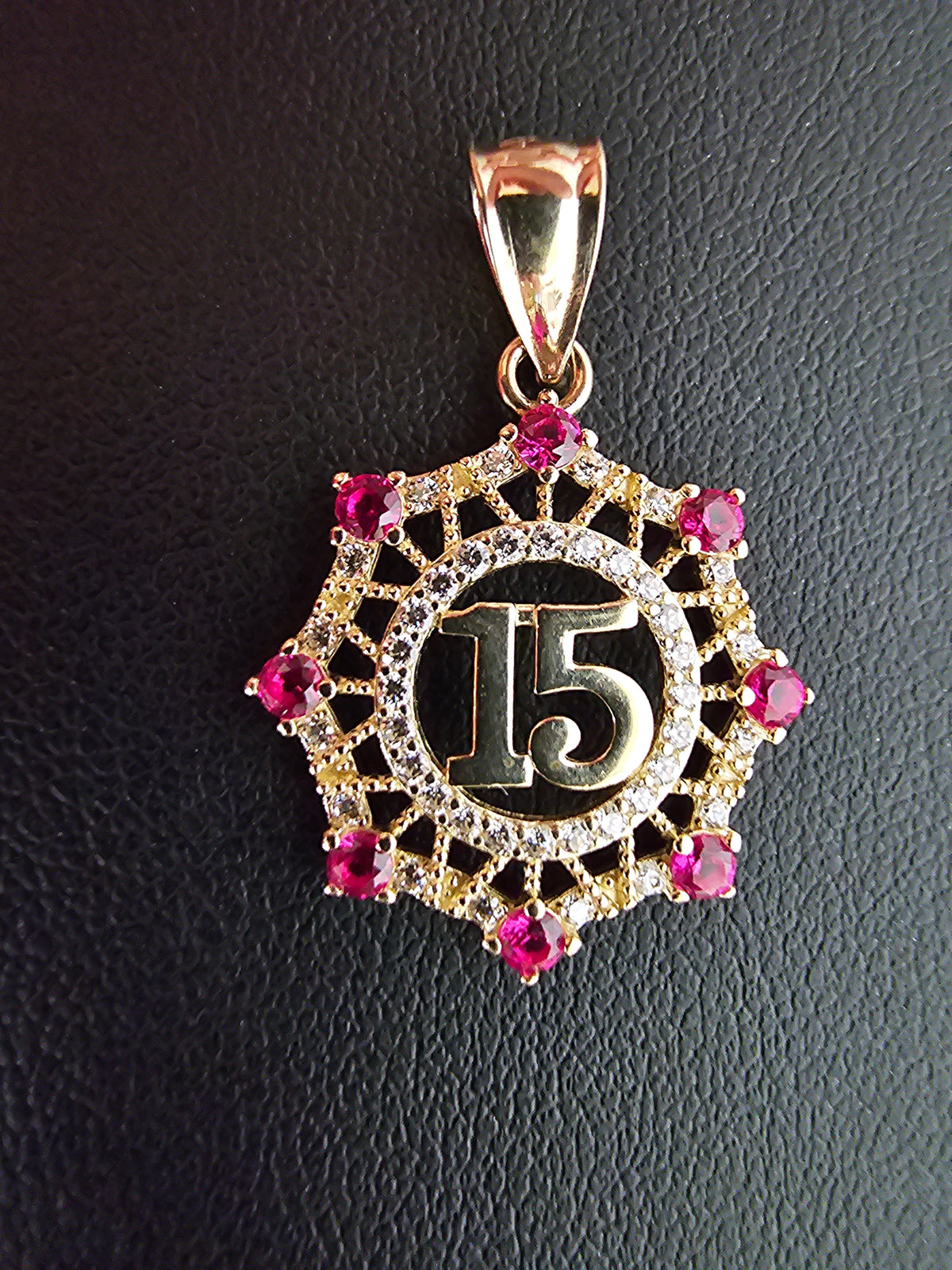 Dije para Quinceañera Oro Solido 14k